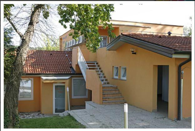 Garni Hotel Siesta Nova Gorica Eksteriør bilde